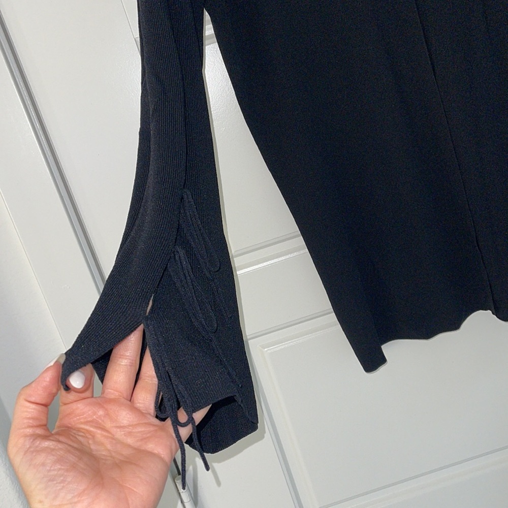 Beautiful Cardigan! - Picture 3 of 4